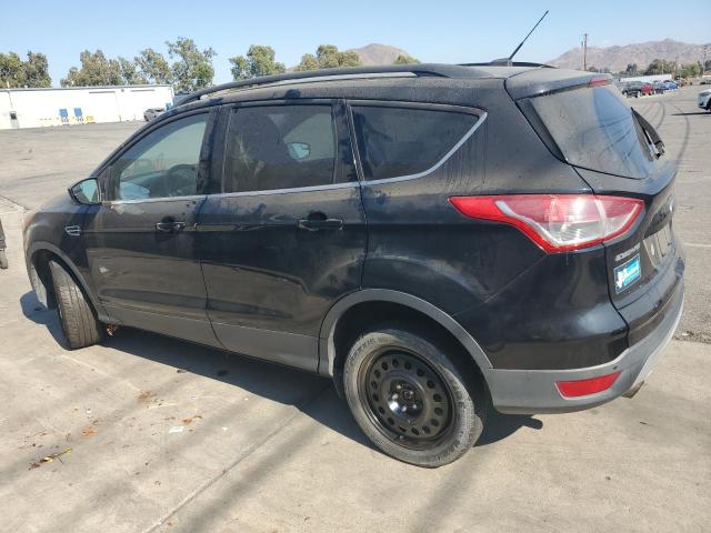 Photo 2 from auction – 2016 FORD ESCAPE SE with VIN 1FMCU9G92GUC17915