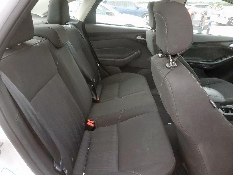 Zdjęcie 10 z aukcji – 2018 FORD FOCUS SE z VIN 1FADP3F28JL302794