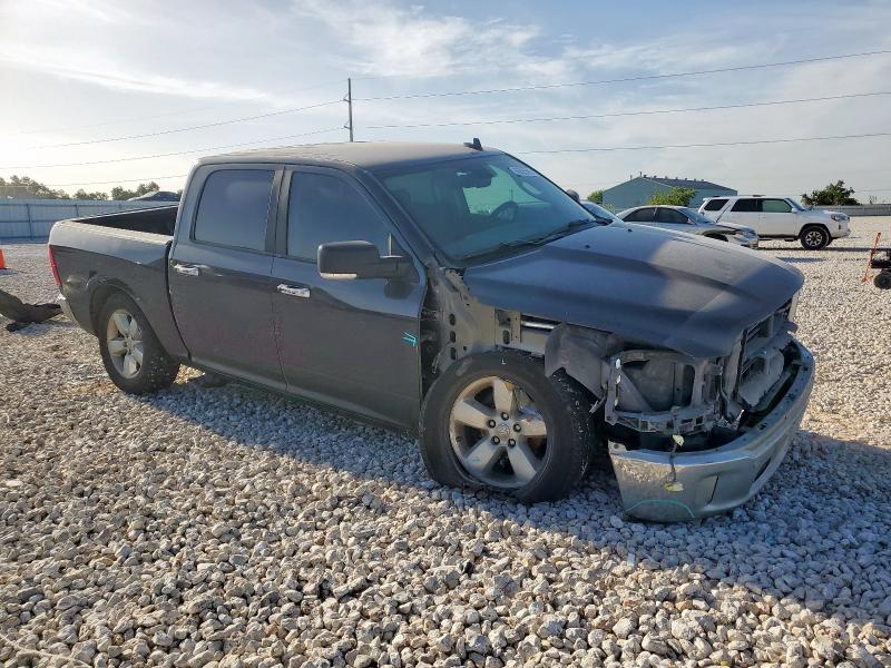 Photo 4 from auction – 2018 RAM 1500 SLT with VIN 3C6RR7LT5JG182486
