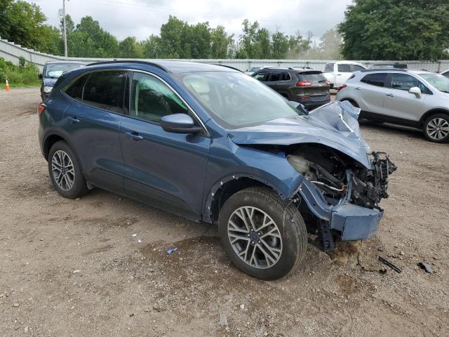 Photo 4 from auction – 2020 FORD ESCAPE SEL with VIN 1FMCU9H68LUC19442