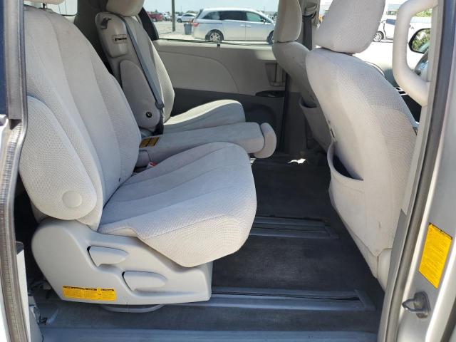 Photo 11 from auction – 2014 TOYOTA SIENNA LE with VIN 5TDKK3DC5ES457366