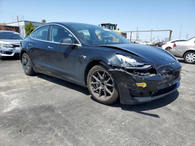 Photo 4 from auction – 2018 TESLA MODEL 3 with VIN 5YJ3E1EA4JF052319