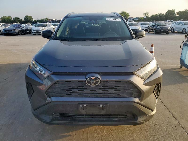 Photo 5 from auction – 2020 TOYOTA RAV4 LE with VIN JTMH1RFV8LD046096