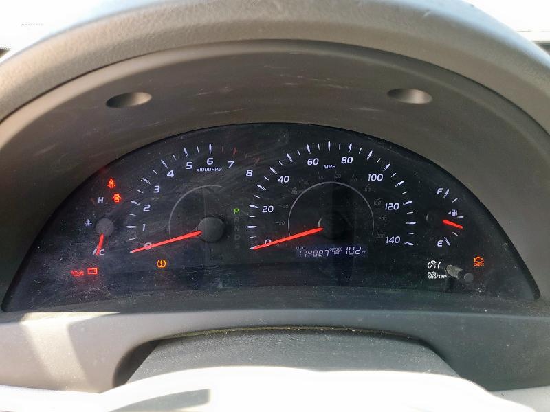 Photo 9 from auction – 2011 TOYOTA CAMRY BASE with VIN 4T1BF3EKXBU700747