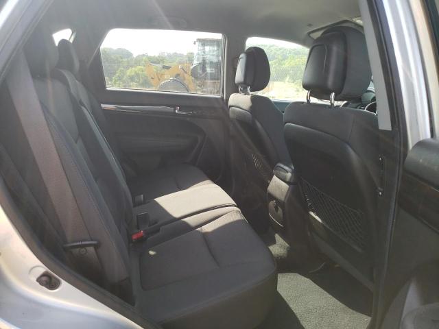 Photo 11 from auction – 2011 KIA SORENTO BA with VIN 5XYKT3A13BG076852