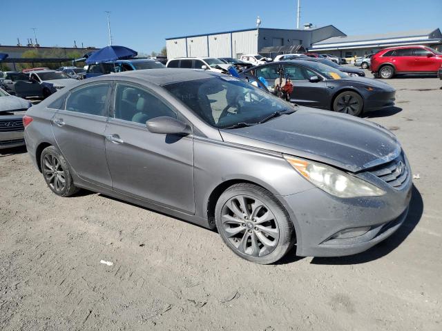 Photo 4 from auction – 2012 HYUNDAI SONATA SE with VIN 5NPEC4AC7CH367420