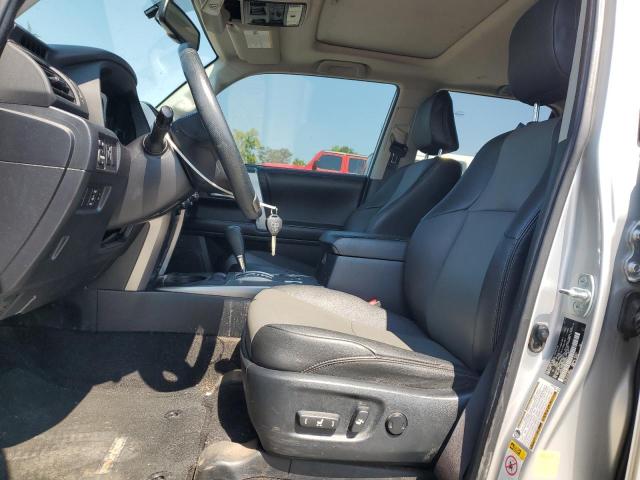 Photo 7 from auction – 2019 TOYOTA 4RUNNER SR with VIN JTEZU5JR3K5203875