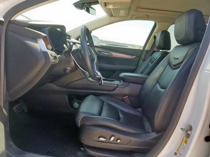Photo 7 from auction – 2018 CADILLAC XT5 PREMIU with VIN 1GYKNERS0JZ110372