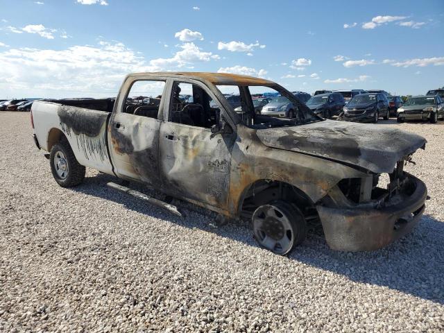 Photo 4 from auction – 2018 RAM 2500 with VIN 3C6UR5HL2JG145094