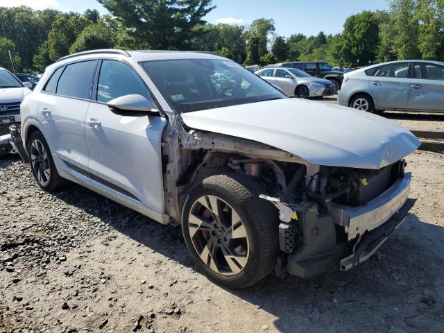 Photo 4 from auction – 2022 AUDI E-TRON PRE with VIN WA1AABGE3NB007030