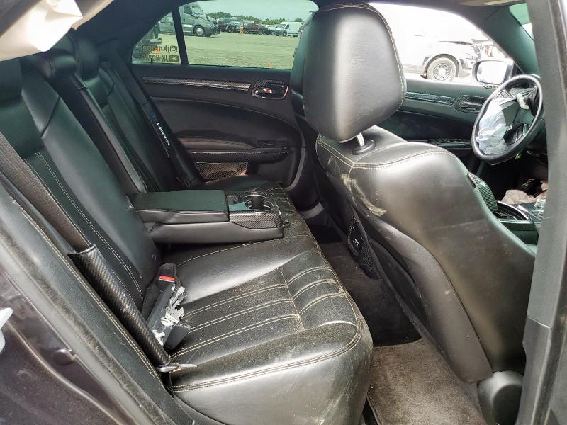 Photo 10 from auction – 2019 CHRYSLER 300 S with VIN 2C3CCABT2KH580310