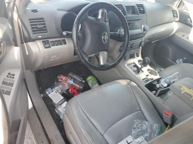 Photo 8 from auction – 2011 TOYOTA HIGHLANDER with VIN 5TDBK3EH9BS086749