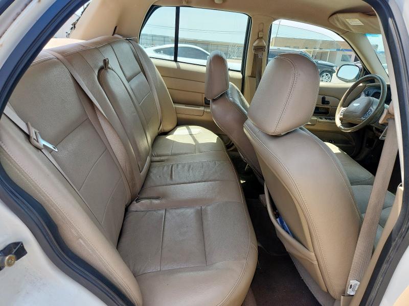 Photo 10 from auction – 2004 FORD CROWN VICT with VIN 2FAFP74WX4X156055