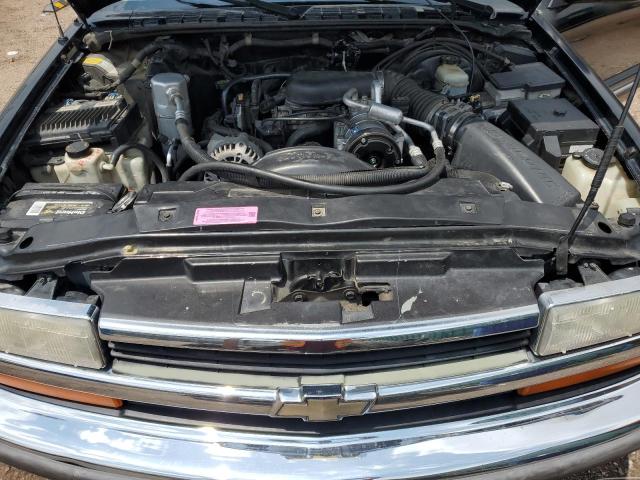 Photo 12 from auction – 1998 CHEVROLET BLAZER with VIN 1GNDT13W2W2225782