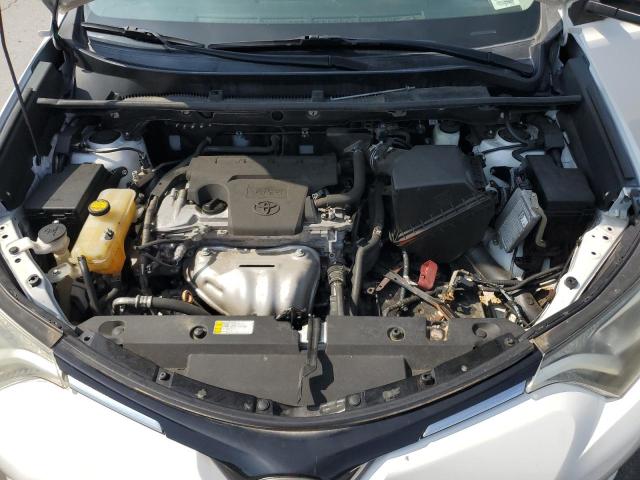 Photo 12 from auction – 2018 TOYOTA RAV4 LE with VIN 2T3ZFREV0JW511364