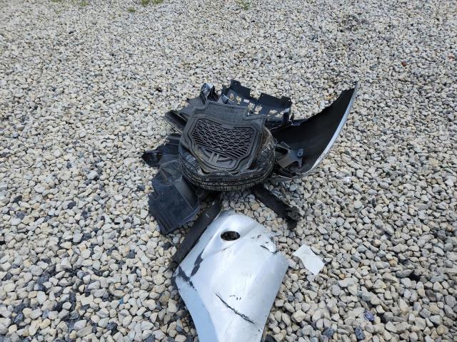 Photo 12 from auction – 2016 NISSAN VERSA NOTE with VIN 3N1CE2CP2GL395611