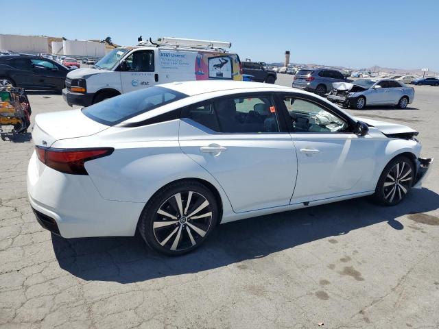 Photo 3 from auction – 2019 NISSAN ALTIMA SR with VIN 1N4BL4CV7KC129472