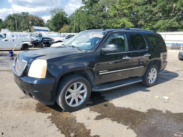 GMC YUKON DENA 2011 with VIN 1GKS2EEF7BR359684 - Photo from auction