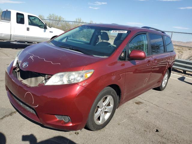 Photo 1 from auction – 2014 TOYOTA SIENNA LE with VIN 5TDKK3DC3ES456264