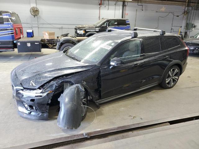 Photo 1 from auction – 2024 VOLVO V60 CROSS with VIN YV4L12WY0R2136288