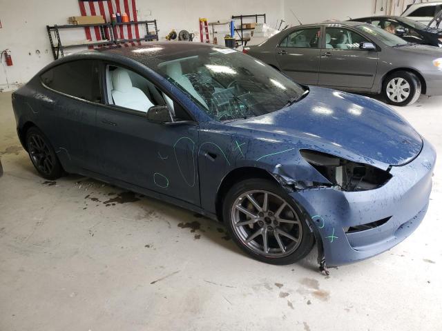 Photo 4 from auction – 2018 TESLA MODEL 3 with VIN 5YJ3E1EB9JF099225