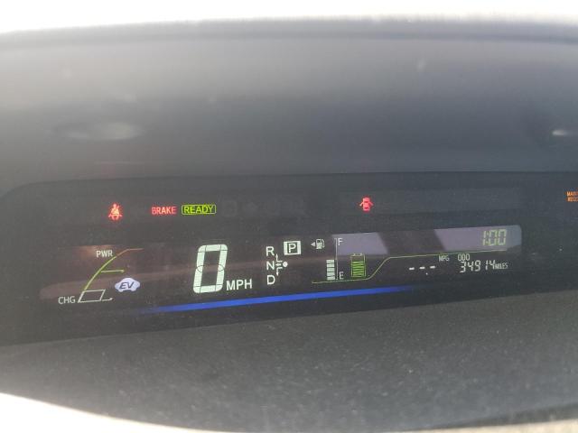 Photo 9 from auction – 2012 TOYOTA PRIUS V with VIN JTDZN3EU8C3127748