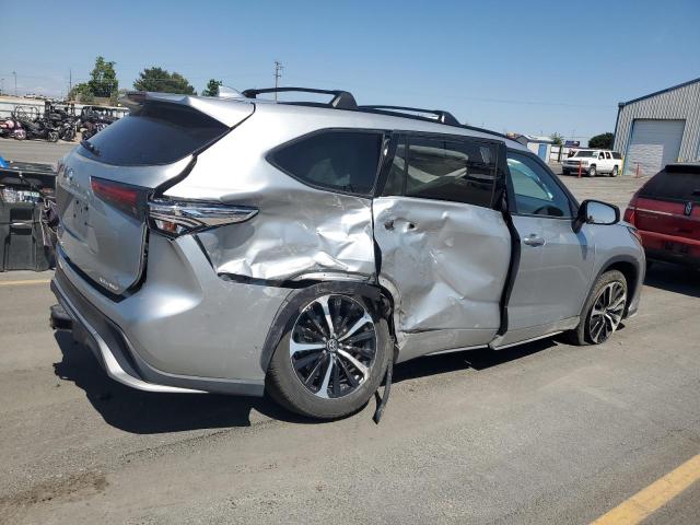Photo 3 from auction – 2022 TOYOTA HIGHLANDER with VIN 5TDJZRBH9NS169844