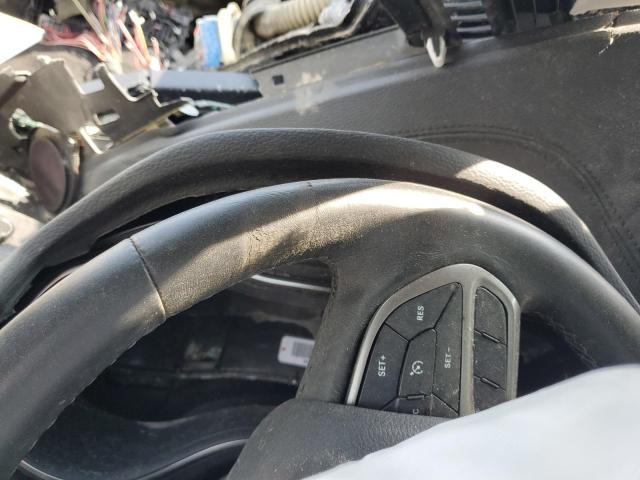 Photo 9 from auction – 2019 JEEP CHEROKEE L with VIN 1C4PJLCB0KD269881