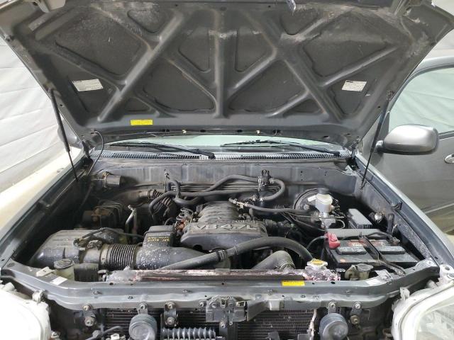 Photo 12 from auction – 2005 TOYOTA SEQUOIA SR with VIN 5TDZT34A55S262281