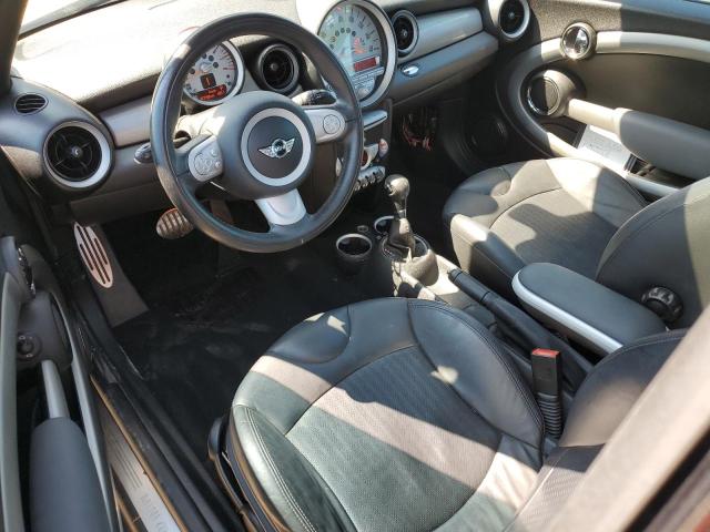 Photo 8 from auction – 2010 MINI COOPER with VIN WMWMF3C58ATZ61290