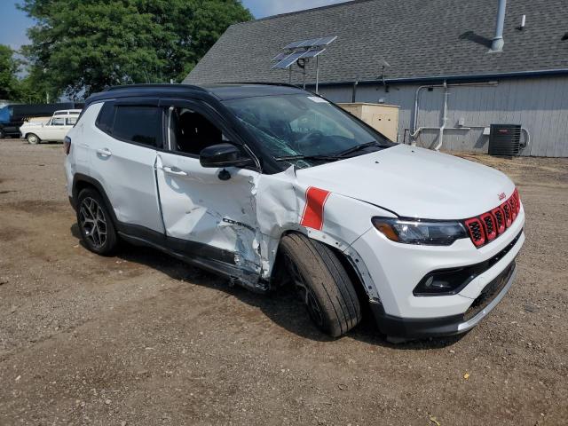 Photo 4 from auction – 2024 JEEP COMPASS LI with VIN 3C4NJDCN6RT148168