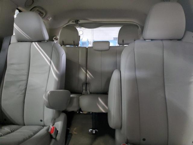 Photo 10 from auction – 2012 TOYOTA SIENNA XLE with VIN 5TDDK3DC0CS041991