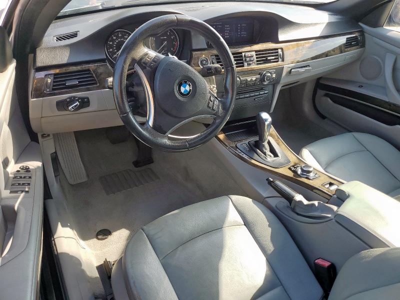 Photo 8 from auction – 2010 BMW 328 I with VIN WBAWL1C57AP491638