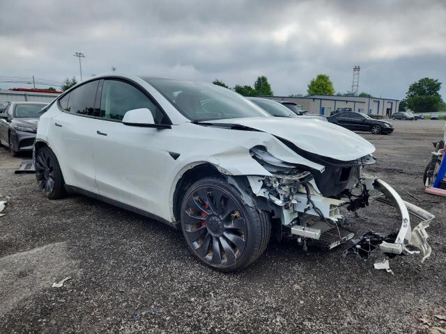 Photo 4 from auction – 2024 TESLA MODEL Y with VIN 7SAYGDEF6RF041558