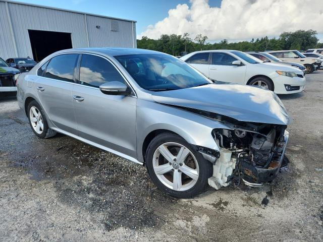 Photo 4 from auction – 2012 VOLKSWAGEN PASSAT with VIN 1VWBP7A35CC065657