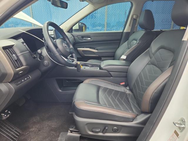 Photo 7 from auction – 2024 NISSAN PATHFINDER with VIN 5N1DR3DG1RC242528