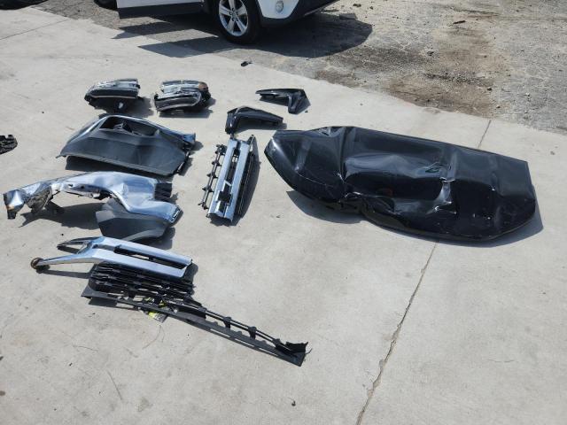 Photo 12 from auction – 2020 CHEVROLET SILVERADO with VIN 1GCUYDED1LZ339735