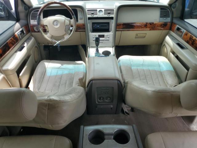 Photo 8 from auction – 2004 LINCOLN NAVIGATOR with VIN 5LMFU27R54LJ06696
