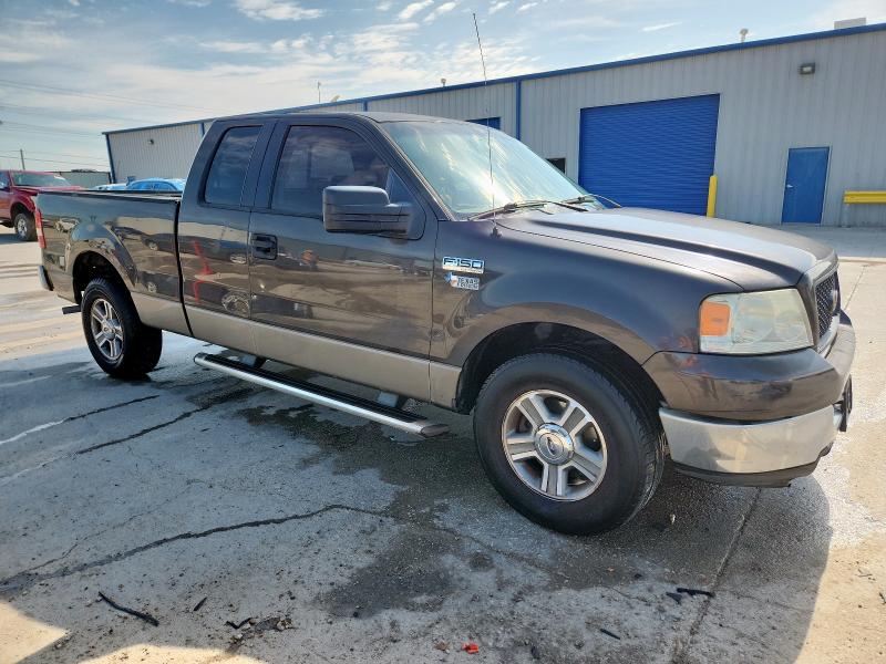Photo 4 from auction – 2005 FORD F150 with VIN 1FTRX12W15NB21432
