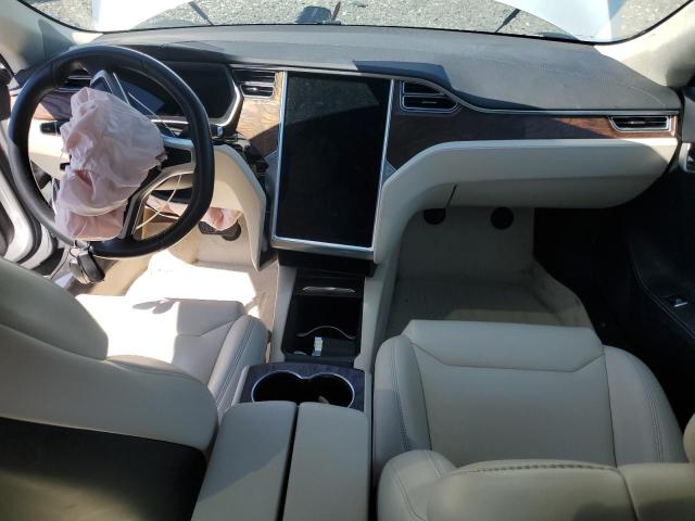Photo 8 from auction – 2017 TESLA MODEL S with VIN 5YJSA1E24HF228585