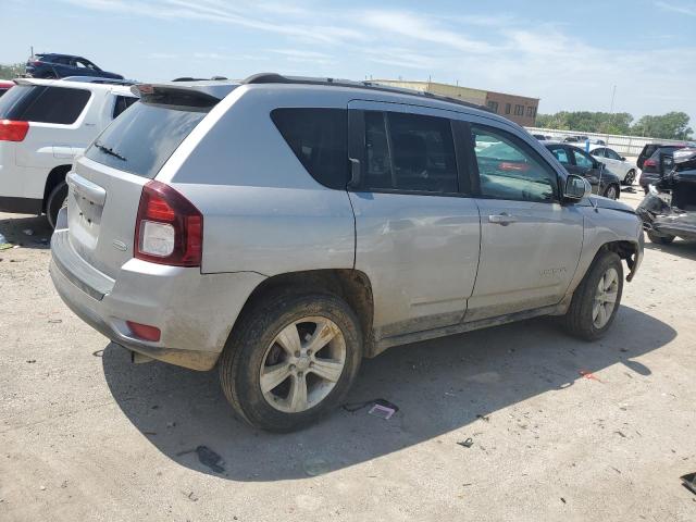 Photo 3 from auction – 2016 JEEP COMPASS LATITUDE with VIN 1C4NJDEB2GD556222