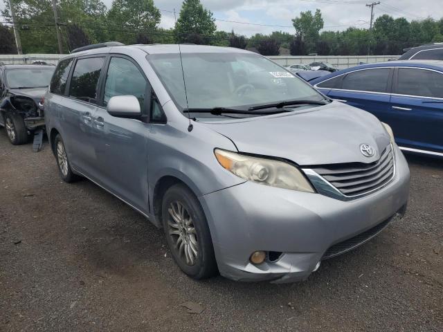 Photo 4 from auction – 2012 TOYOTA SIENNA with VIN 5TDYK3DC1CS273369
