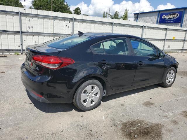 Photo 3 from auction – 2017 KIA FORTE LX with VIN 3KPFK4A76HE090104