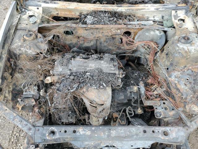 Photo 11 from auction – 2002 TOYOTA CAMRY LE with VIN JTDBE32K320091410
