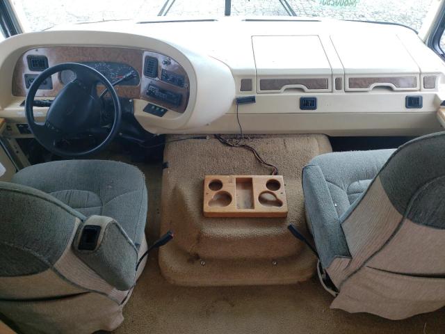 Photo 9 from auction – 1999 THOR PINNACLE with VIN 3FCNF53S3XJA13641