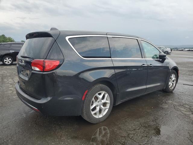 Photo 3 from auction – 2017 CHRYSLER PACIFICA T with VIN 2C4RC1BGXHR777379