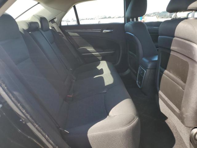 Photo 10 from auction – 2019 CHRYSLER 300 TOURIN with VIN 2C3CCARG9KH634520