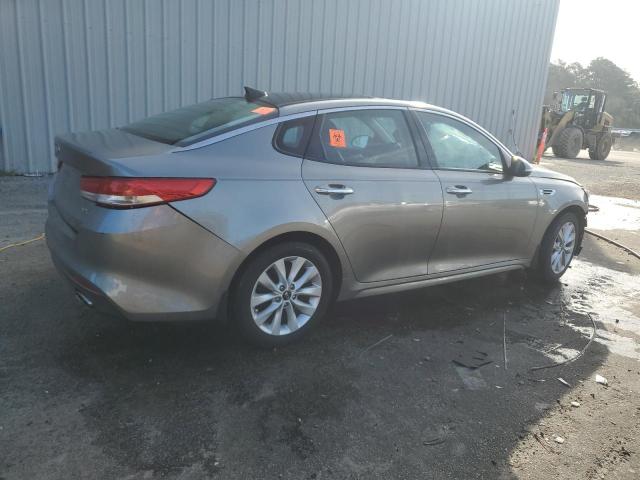 Photo 3 from auction – 2016 KIA OPTIMA EX with VIN 5XXGU4L36GG099240