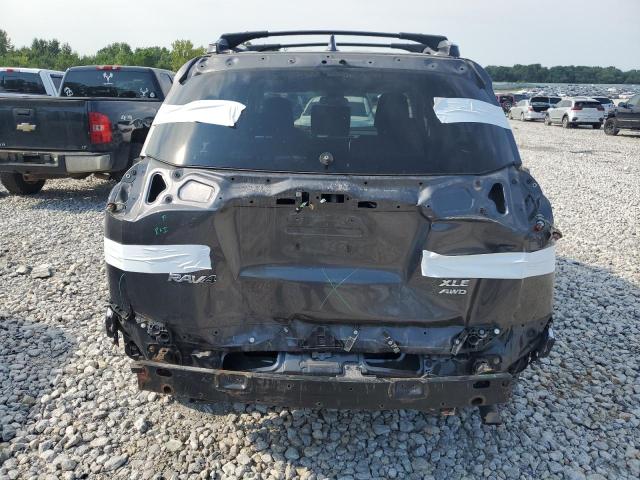 Photo 6 from auction – 2017 TOYOTA RAV4 XLE with VIN JTMRFREV3HJ702852