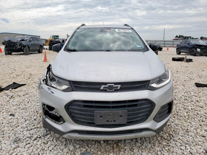 Photo 5 from auction – 2019 CHEVROLET TRAX 1LT with VIN 3GNCJLSB7KL225359